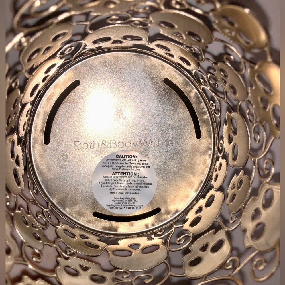Bath & Body Works Metallic Skull Candle Holder - Picture 2 of 3